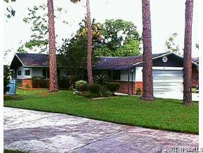 57 Fairway Cir., New Smyrna Beach, FL 32168