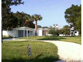 1821 Coco Palm Dr., Edgewater, FL 32132