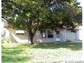 698 Mary St., Edgewater, FL 32132