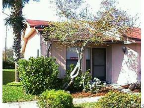 104 Lagoon Ct., New Smyrna Beach, FL 32169