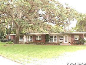 205 6th St., New Smyrna Beach, FL 32168