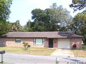 125 Pelican Pl., Edgewater, FL 32141