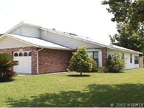 404 Village Ct., Edgewater, FL 32132