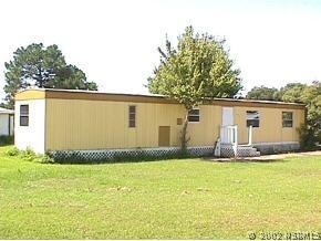 179 Mae St., Oak Hill, FL 32759