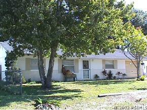 1723 Hill St., Edgewater, FL 32132