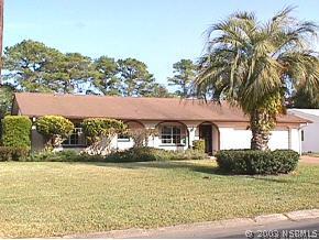 827 Fairway Dr., New Smyrna Beach, FL 32168