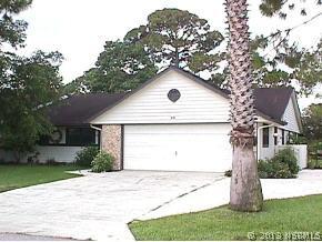 49 Lake Fairgreen Cir., New Smyrna Beach, FL 32168