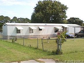 144 N 1st St., Oak Hill, FL 32141