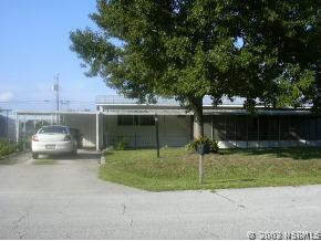 128 South St, Oak Hill, FL 32759