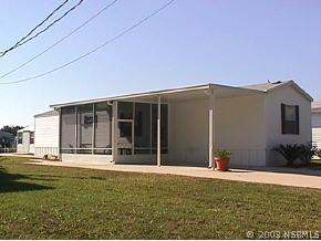 171 Ariel Rd., Oak Hill, FL 32759