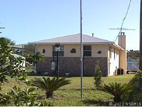 137 Randle Ave., Oak Hill, FL 32759