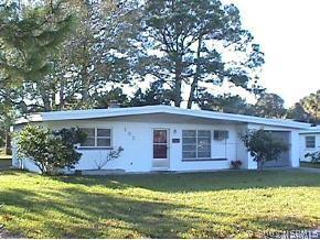 132 W Connecticut Ave., Edgewater, FL 32132