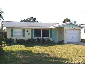 409 Cedar Ave., New Smyrna Beach, FL 32169