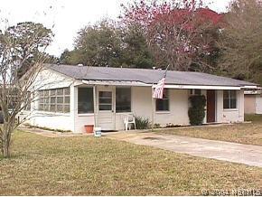 208 Hart Ave., Edgewater, FL 32132