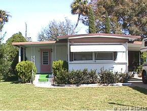 119 Ash St., Edgewater, FL 32141