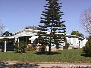 131 Oak St., Edgewater, FL 32141