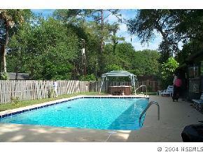 1430 Pine Tree Dr., Edgewater, FL 32132