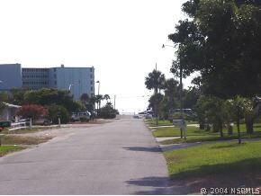 E 7th, New Smyrna Beach, FL 32169