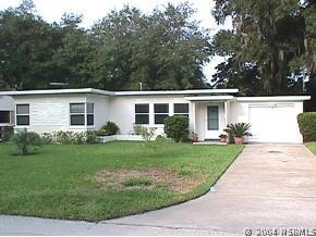 1418 Palmetto St., New Smyrna Beach, FL 32168