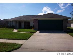 510 Cardinal Dr., Edgewater, FL 32141