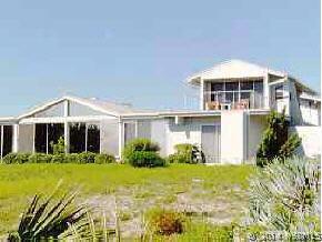 301 Ocean Dr., New Smyrna Beach, FL 32169