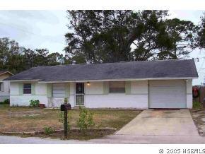 1723 Hill St., Edgewater, FL 32132