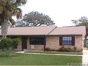 5 W Kingfisher Ln., Edgewater, FL 32141