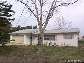 207 Eaton Rd., Edgewater, FL 32132