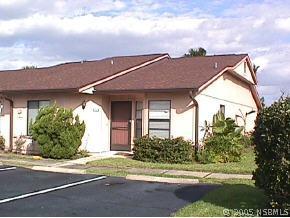 163 Breezeway Ct., New Smyrna Beach, FL 32169