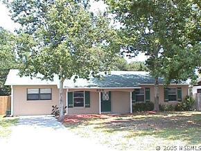 925 New York St., Edgewater, FL 32132