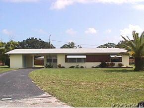 1901 Evergreen Dr., Edgewater, FL 32141