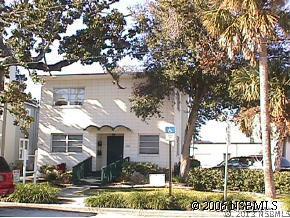 106 Live Oak St., New Smyrna Beach, FL 32168