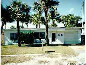 602 N Pine St., New Smyrna Beach, FL 32169