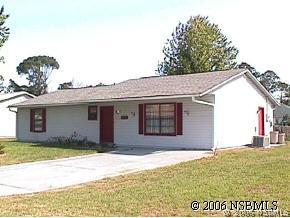 3043 Juniper Dr., Edgewater, FL 32141