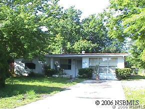 156 Ellison Ave., New Smyrna Beach, FL 32168