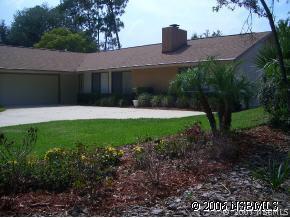 228 Live Oak Ln., New Smyrna Beach, FL 32168