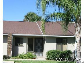 173 Breezeway Ct., New Smyrna Beach, FL 32168