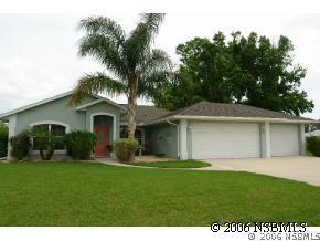 3203 Travelers Palm Dr., Edgewater, FL 32141