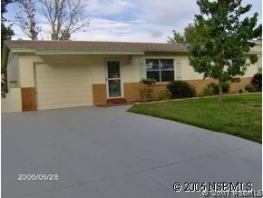 2021 Travelers Palm Dr., Edgewater, FL 32141