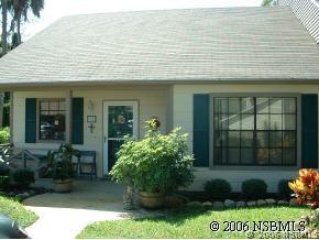 232 Ridgewood Ave., Edgewater, FL 32132