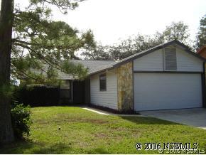 915 N Lakewood Ter., Port Orange, FL 32127