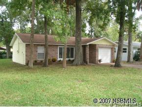 1907 Holly Pl., Daytona Beach, FL 32119