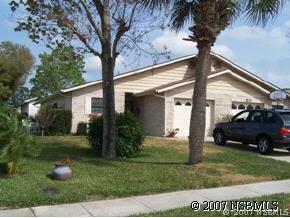 309 Paradise Ln., Edgewater, FL 32132