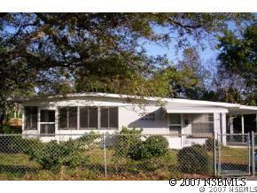 107 Orange Ave., Edgewater, FL 32132