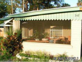 342 Pleasant Ave., Edgewater, FL 32132