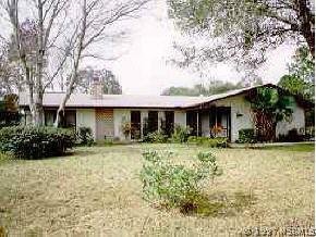 2504 Royal Palm Dr., Edgewater, FL 32141