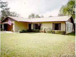 2514 Yule Tree Dr., Edgewater, FL 32132