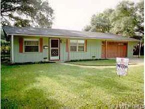 134 Orange Ave., Edgewater, FL 32132