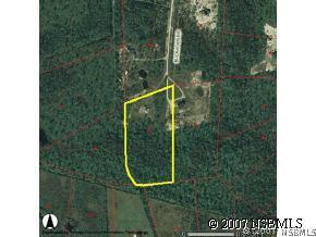 135 Buckhorn Rd., New Smyrna Beach, FL 32168
