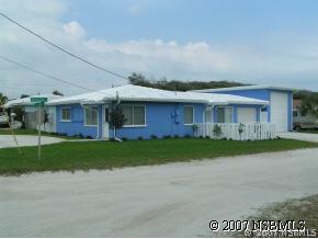 208 Beachway Ave., New Smyrna Beach, FL 32169